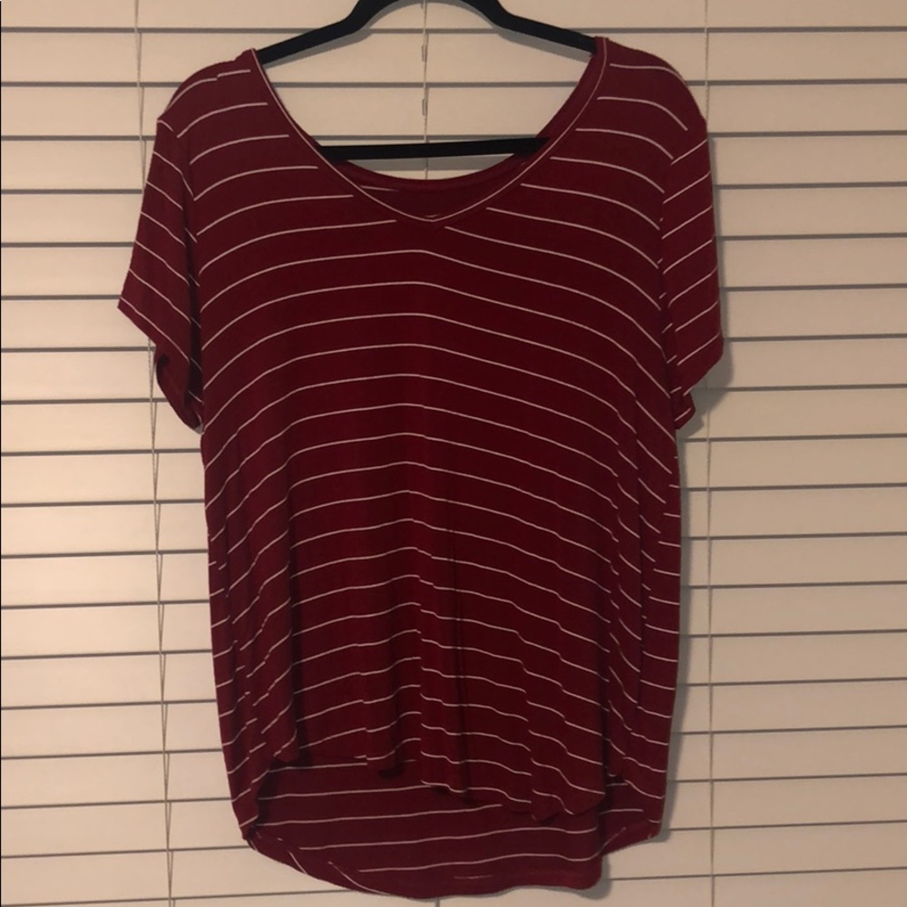 A red & white striped t shirt.